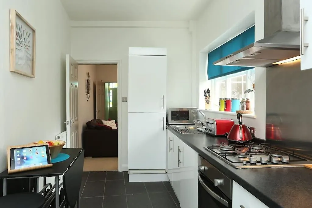Apartment In The Heart Of Cheltenham/ Parking Cheltenham